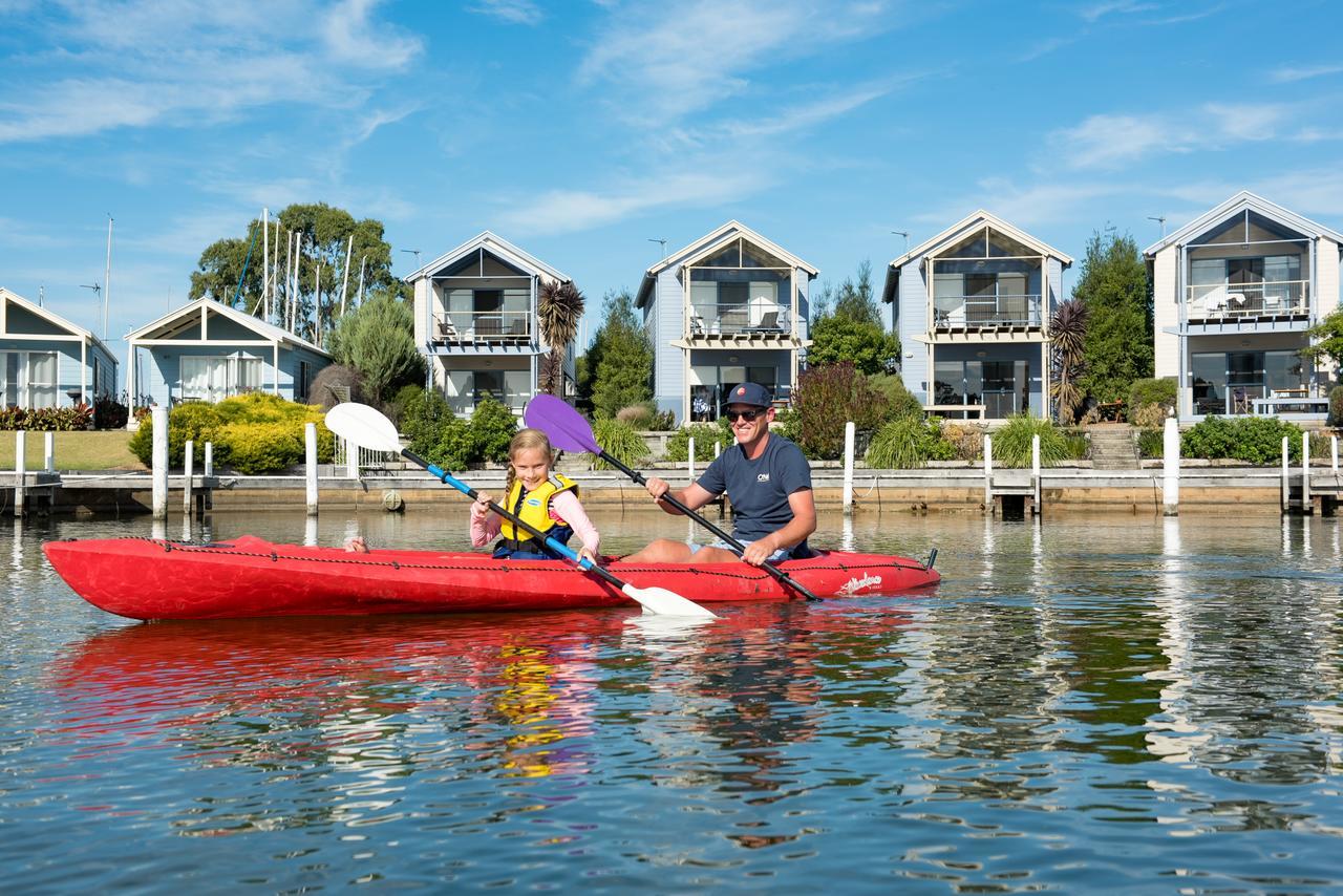 Captains Cove - Waterfront